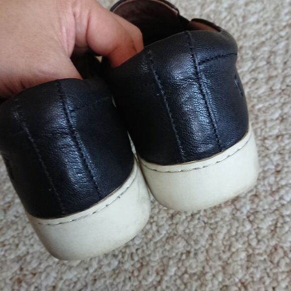 Frye Black leather Ivy Slip-On Shoes size 7M - Picture 10 of 12